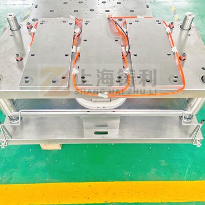 Mitsubishi PLC Controlled Pneumatic Aluminium Container Machine For Round Foil Pans